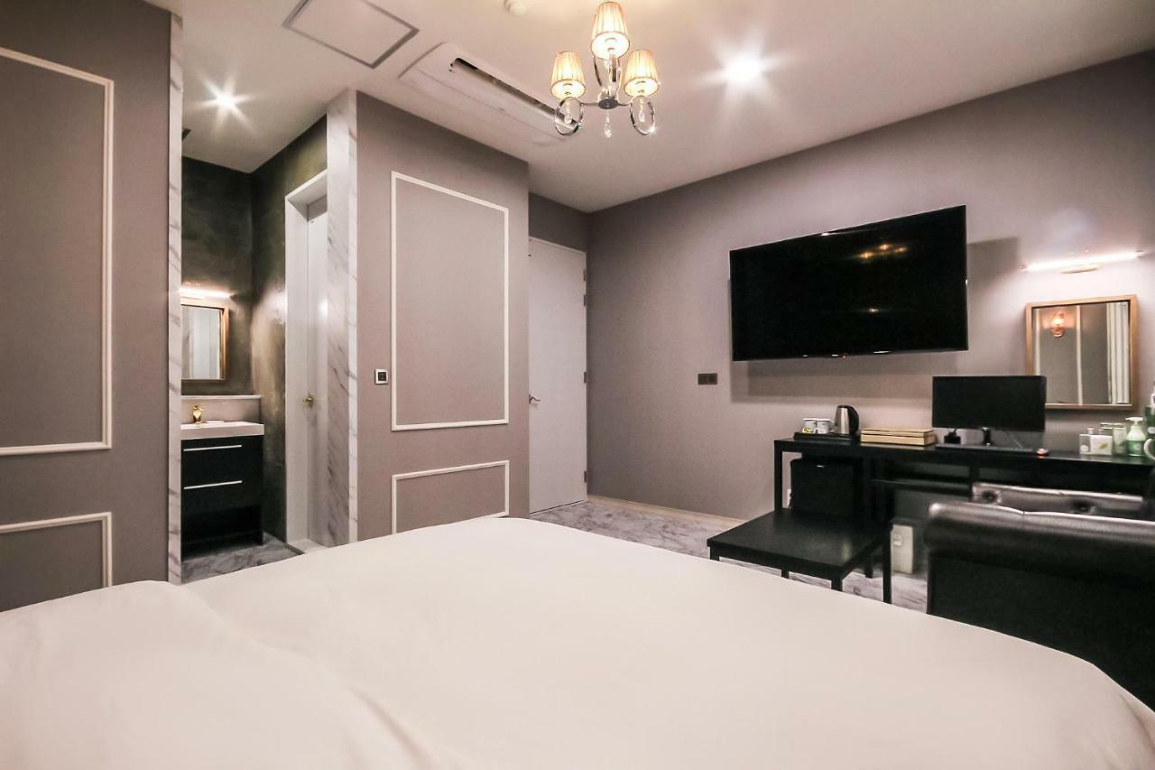 Hotel Seowa Gimhae Екстериор снимка